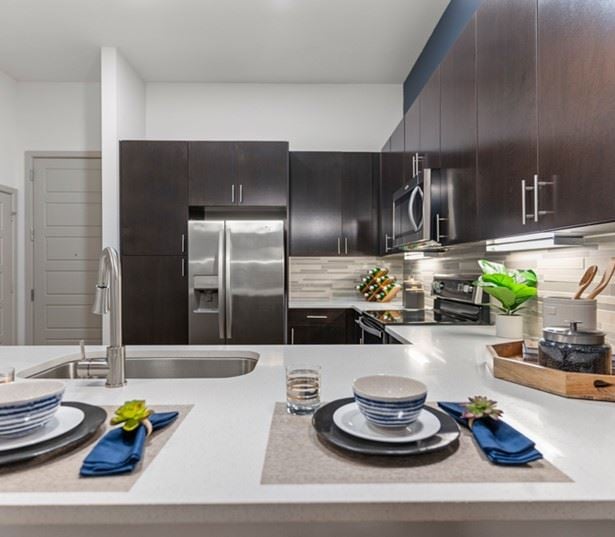 Stella Apartments - Uptown Dallas, TX - Kitchen