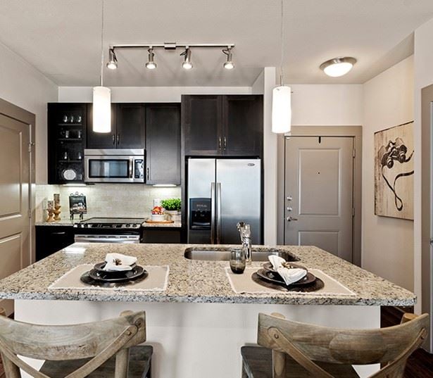 StoneLedge Apartments - Granite or Quartz countertops - Apartments near DFW Airport
