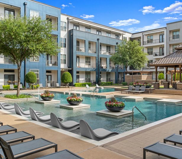 Strata Apartments - Resort-style swimming pool - M Streets Apartments in Dallas, TX