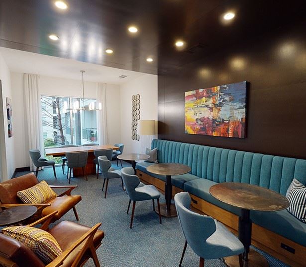Strata Apartments - Wi-Fi café and coffee lounge - Fitzhugh Apartments - Dallas, TX