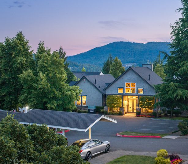 Snoqualmie Falls apartments - The Timbers at Issaquah Ridge Exterior