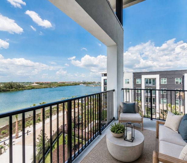 1 Bedroom Apartments in Tampa, FL - The Residence Peninsula - Balcony