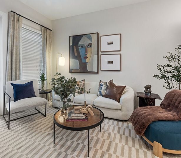 The Residence Peninsula Apartments for Rent in Tampa, FL - model apartment home
