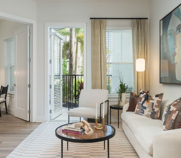 Brand new apartments in South Tampa, FL - The Residence Peninsula - Living Room