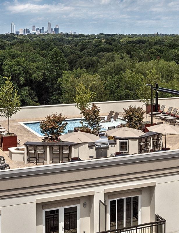 SouthPark apartments near American Airlines - The Encore SouthPark - views of Uptown