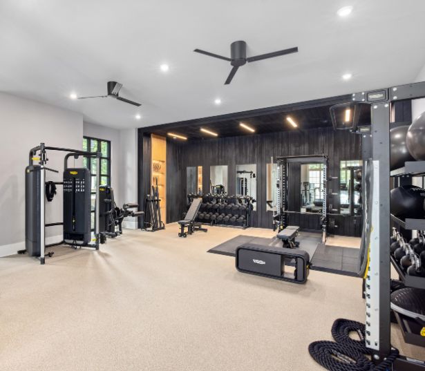 The Henslow Daniel Island Apartments in Charleston - Fitness lounge