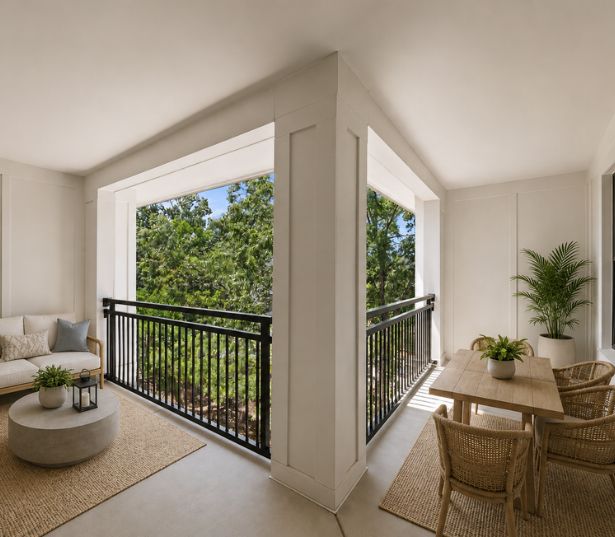 The Henslow Daniel Island - Private patios and balconies - Mount Pleasant Apartments