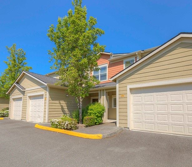 Tour the Gallery Novelty Hill Road Apartments in Redmond