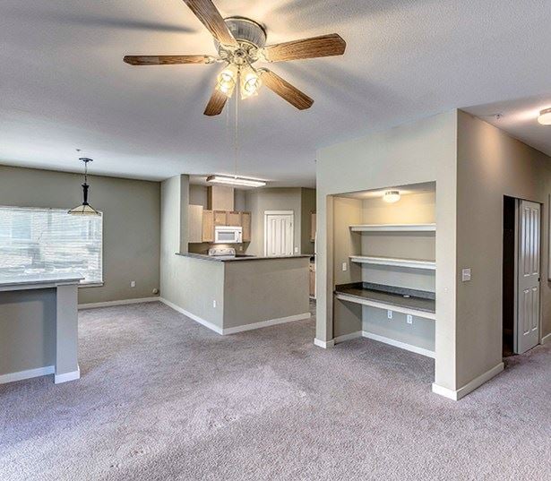 Novelty Hill Road apartments in Redmond - The Lodge at Redmond Ridge Townhomes available