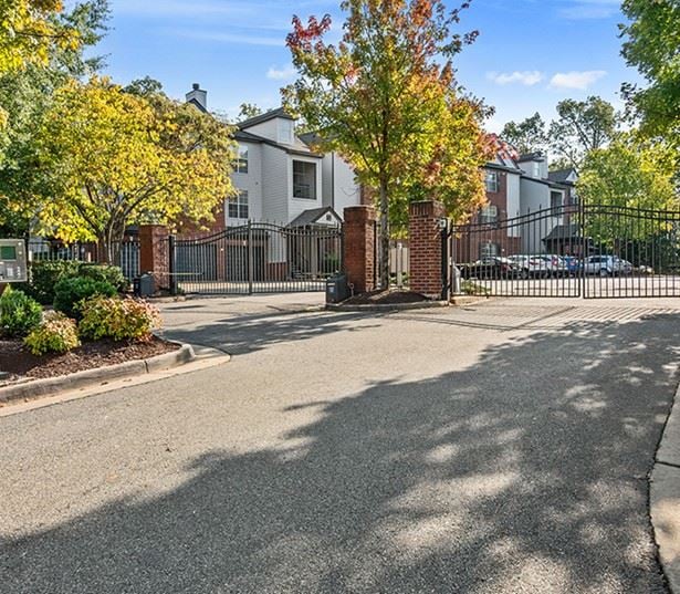 Henrico apartments for rent - The Madison Apartments Gated community