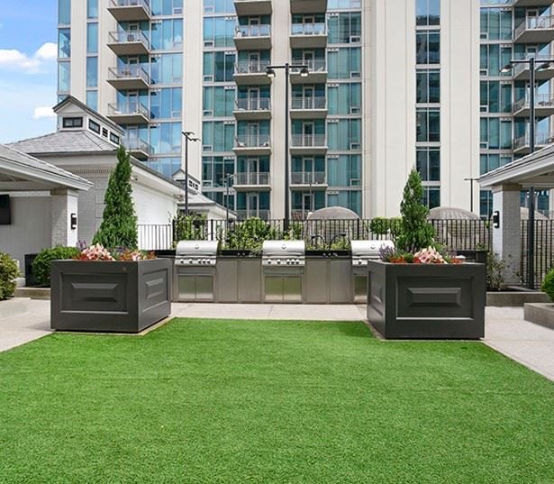 The Residence Buckhead Atlanta apartments for rent in Midtown - BBQ area