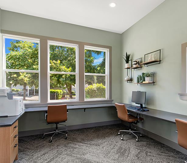 Issaquah Plateau apartments near Siemens - The Timbers at Issaquah Ridge Business Center