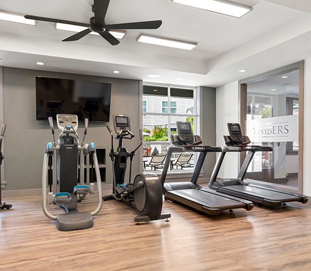 Issaquah apartments - The Timbers at Issaquah Ridge fitness center