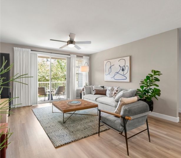 Pet Friendly Apartments in Issaquah - The Timbers at Issaquah Ridge - Living Room