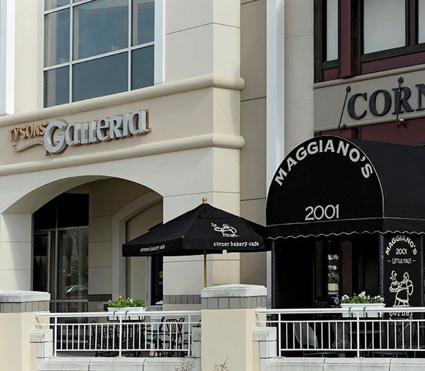 The Reserve At Tysons Corner Maggiano's Restaurant and Tyson's Bakery Vienna VA - Mclean