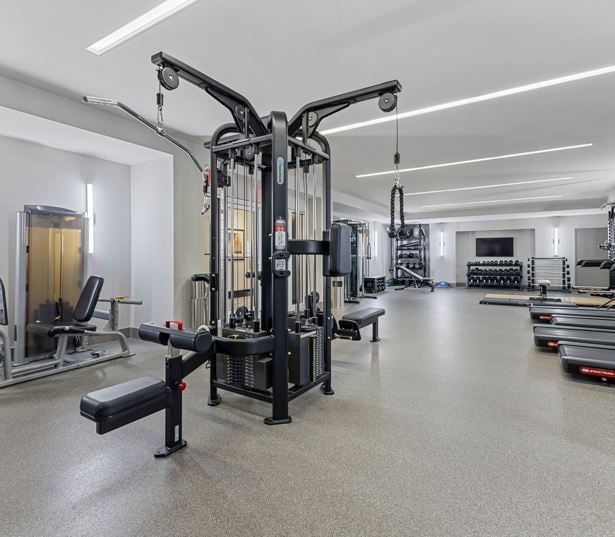 The Reserve At Tysons Corner State of the art fitness center - Apartments in Vienna VA near PwC