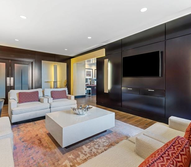 Apartments for rent in Vienna VA Freddie Mac - The Reserve at Tysons Corner Resident lounge