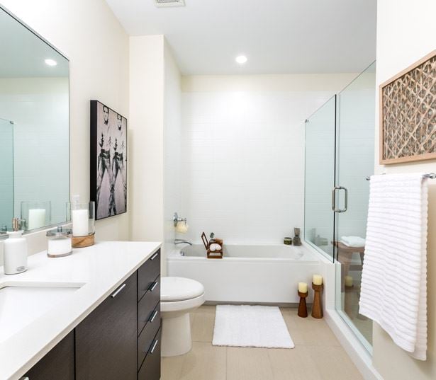 buckhead apts for rent - The Residence Buckhead Atlanta showers