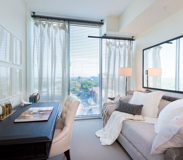 Buckhead Atlanta apartments in Chastain Park near CBRE - The Residence Buckhead Atlanta study