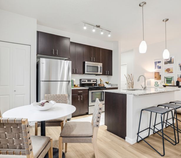 Victory Flats apartments in Beaverton near Kaiser Permanente - Spacious Kitchen Island