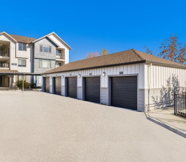 Victory Flats apartments near IBM in Beaverton - Garages
