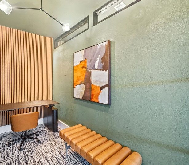 2125 Yale Coworking Space  - The Heights Houston Apartments