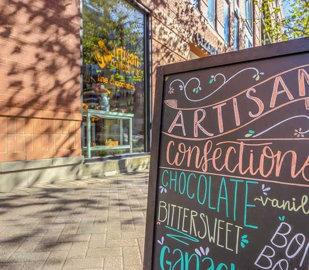 Zoso Flats - Artisan Chocolates - Apartments in Clarendon VA