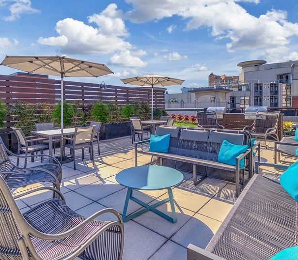 Zoso Flats - rooftop lounge - Arlington VA Rentals