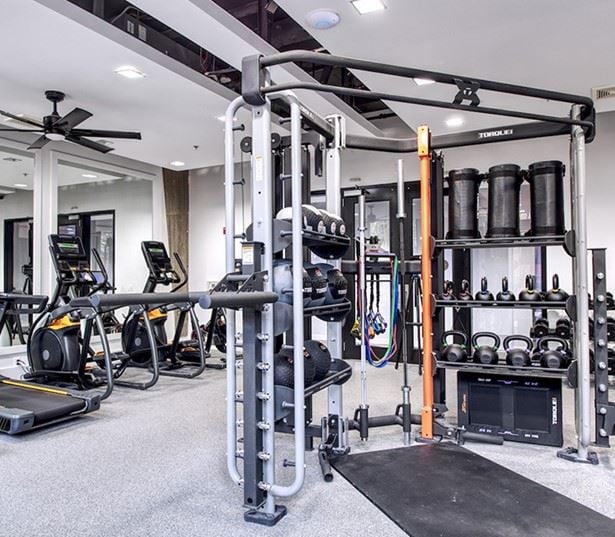 Zoso Flats - 24 hour fitness center - Arlington apartments