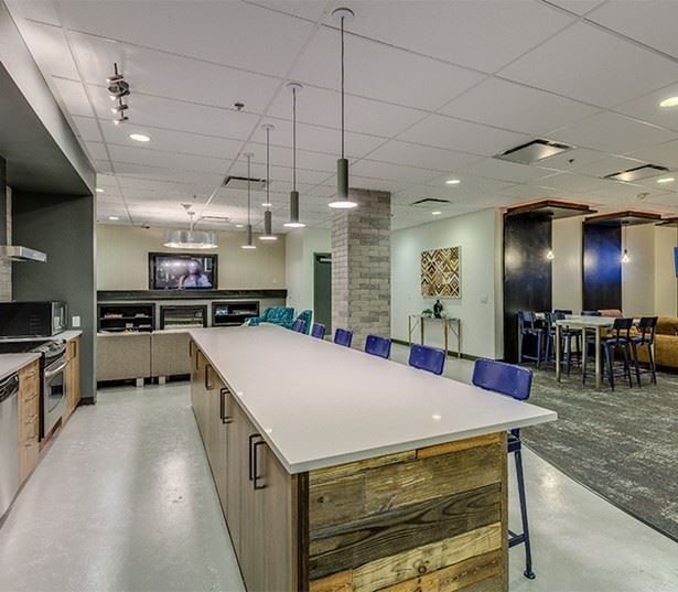 Downtown Seattle apartments - Neptune Demonstration kitchen in the Entertainment Suite