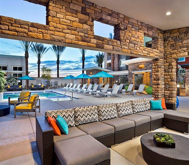 Avion on Legacy apartments in DC Ranch, AZ - Beautiful outdoor and covered lounge area