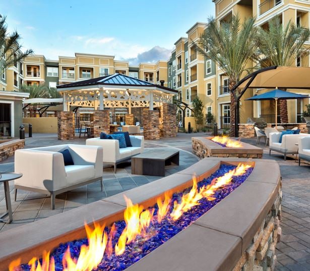 Apartments for rent in Phoenix - District at Biltmore fire pit