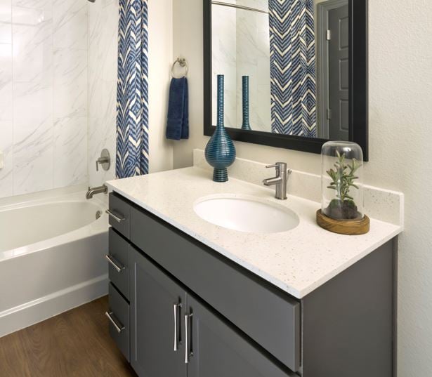 luxury apartments phoenix az - District at Biltmore bathroom