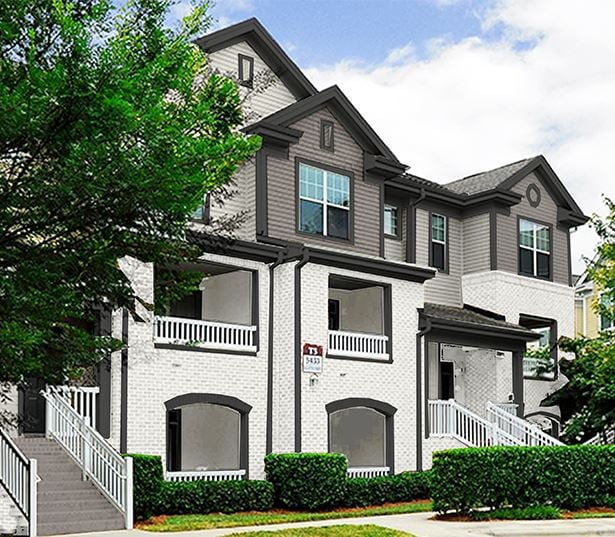 Apartments in Charlotte NC - Promenade Park - separate entrances and optional garages
