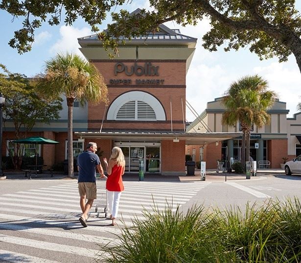 The Henslow Daniel Island - nearby grocery - Charleston Townhomes