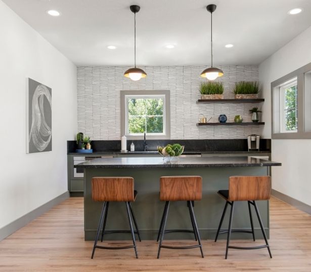 Apartments in Issaquah WA near Microsoft - The Timbers at Issaquah Ridge clubhouse kitchen