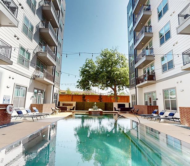 Pet Friendly Apartments in Dallas - Stella Apartments Uptown