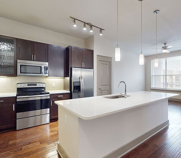 Dallas Arts District Apartments - Icon at Ross - 11F6C Floor Plan Virtual Tour
