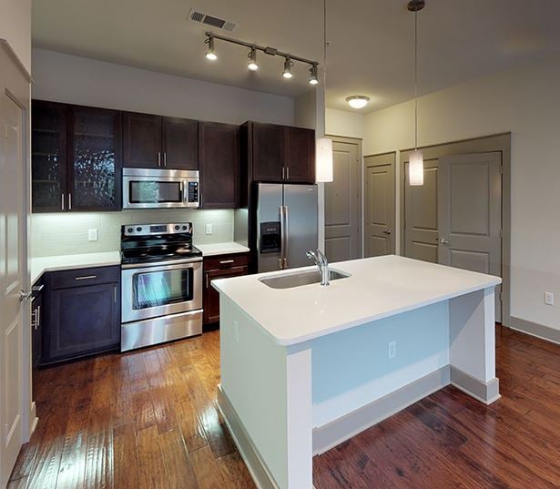 Dallas Arts District Apartments - The Icon at Ross - 11F7 Floor Plan Virtual Tour