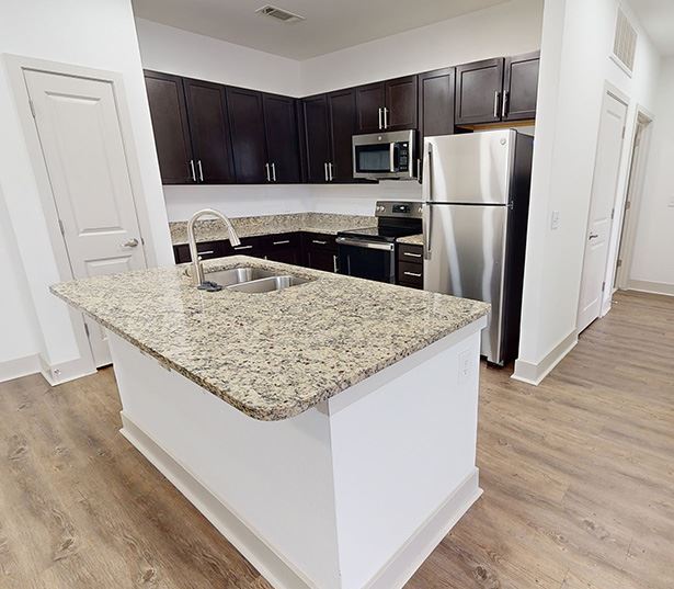 2 bedroom apartments in Richardson, TX - Brick Row - 21F1 Virtual Tour