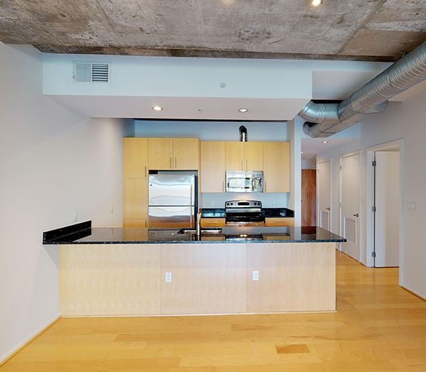 Clarendon-Courthouse Apartments for Rent in Arlington - Zoso Flats - 22S1 Floor Plan Tour