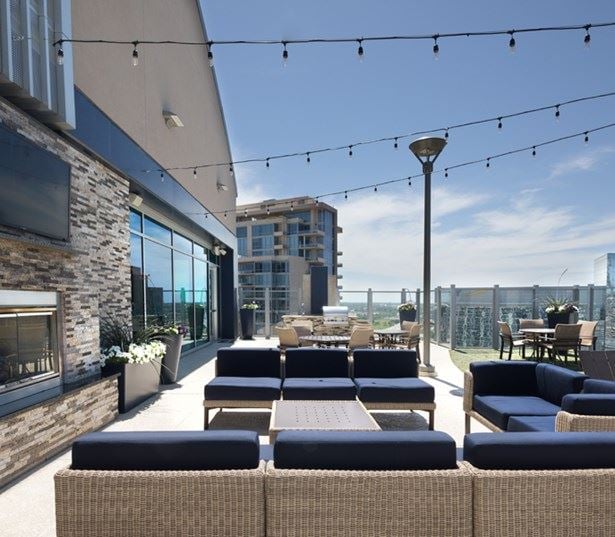 SkyHouse Dallas - rooftop lounge virtual tour - Downtown Dallas Apartments