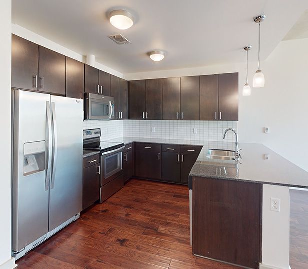 2 Bedroom Apartments in Dallas, TX - SkyHouse Dallas - A Floor Plan Virtual Tour