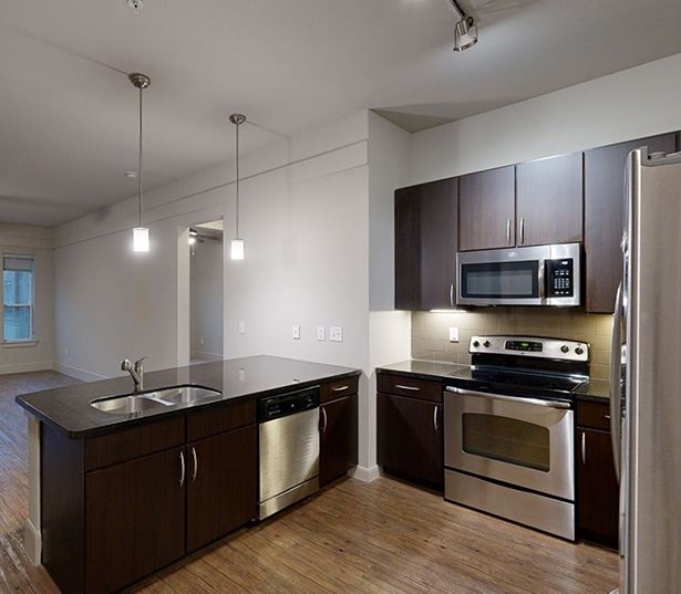 Apartments near Memorial Park Houston - District at Greenbriar - 22F2B Floor Plan Virtual Tour