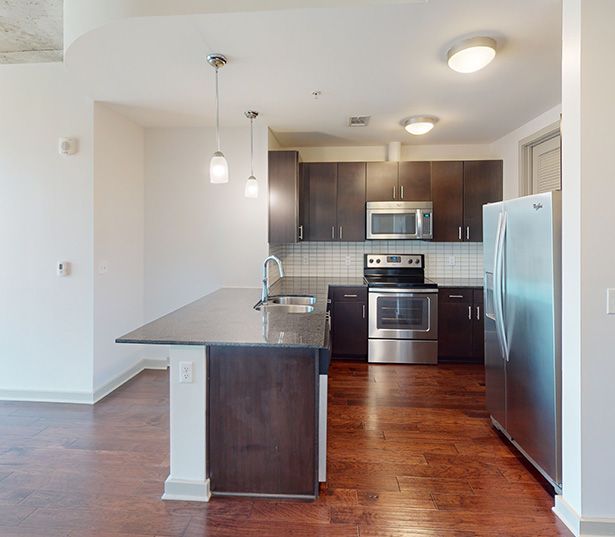 Pet Friendly Apartments in Dallas, TX - SkyHouse Dallas - E1 Floor Plan Virtual Tour