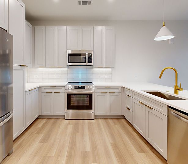 The Residence Peninsula Apartments in Tampa - Horizon Floor Plan Virtual Tour