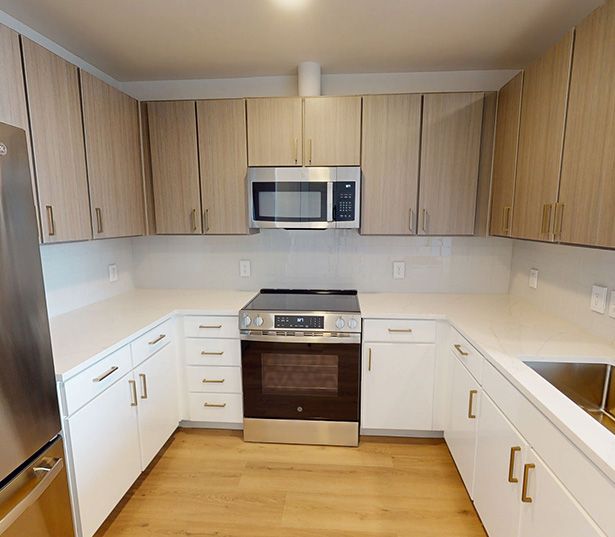 SkyHouse Austin Apartments on Rainey Street - Upgraded Luna I Floor Plan Virtual Tour