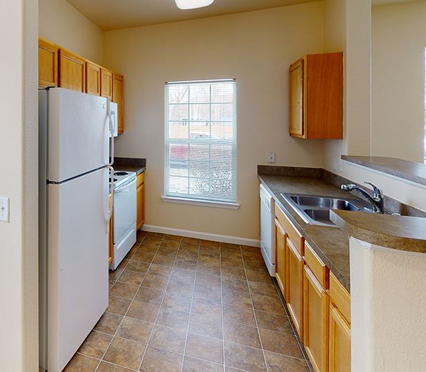 Thornton, CO Apartments - Madison Park - Garnet Virtual Tour