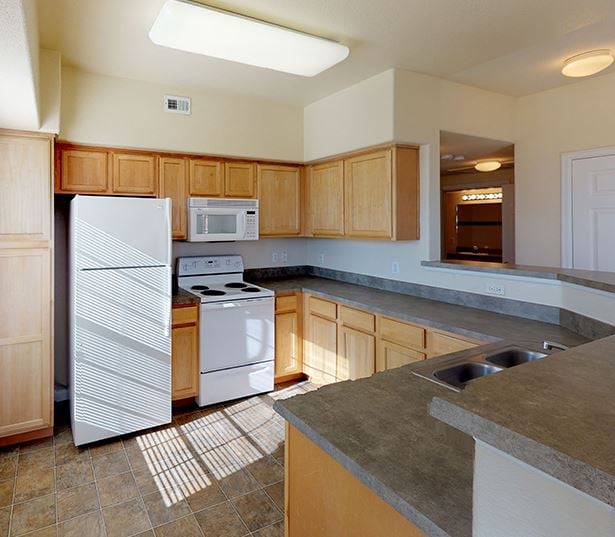Madison Park Apartments in Thornton, CO - One-bedroom virtual tour