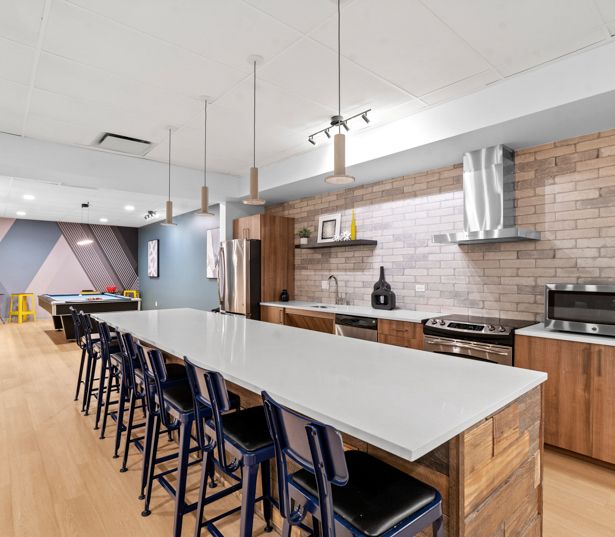 Apartments in South Lake Union - Neptune - Entertainment Lounge